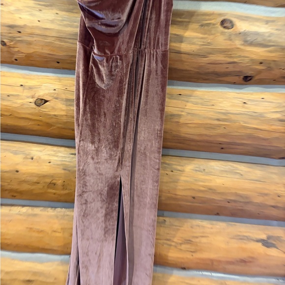 NWT Baltic Born Tatiana Velvet One Shoulder Maxi Dress size XL - Picture 3 of 5
